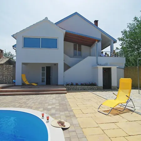 빌라 House 